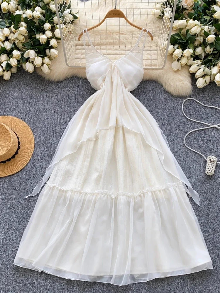 knee length dresses for ladies Ombreprom Wedding Dress Flowy Simple Halter Backless Floor Length Beading Bridal Gown main image 0