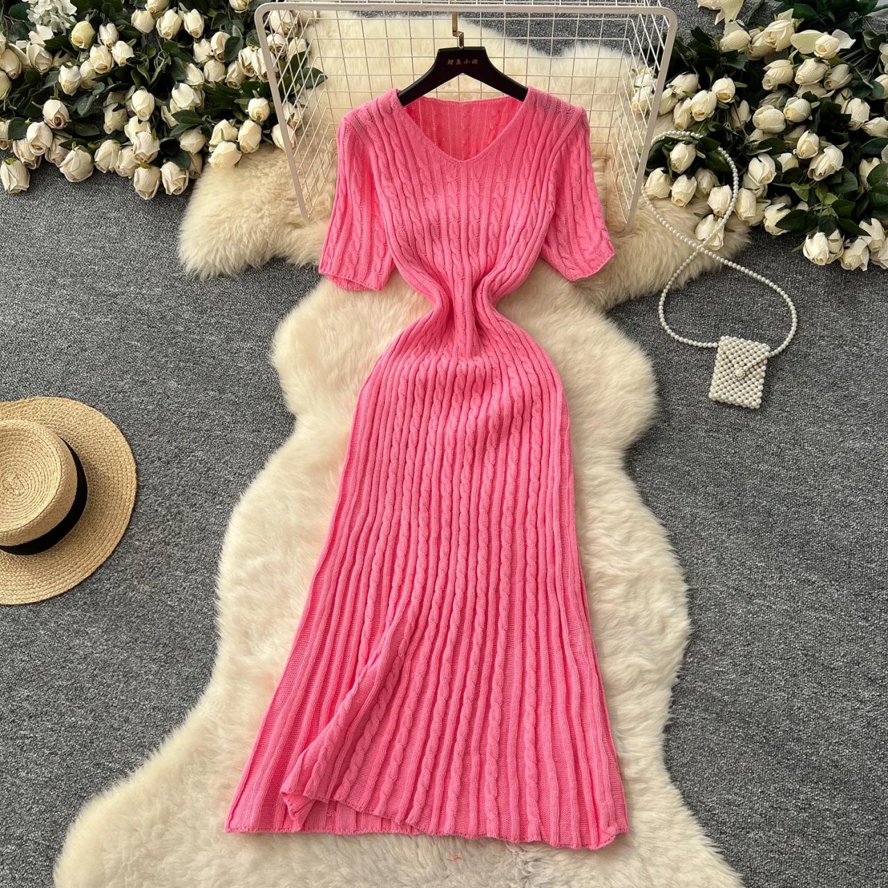 Soft Pink Ribbed Knit V-neck Maxi Dress